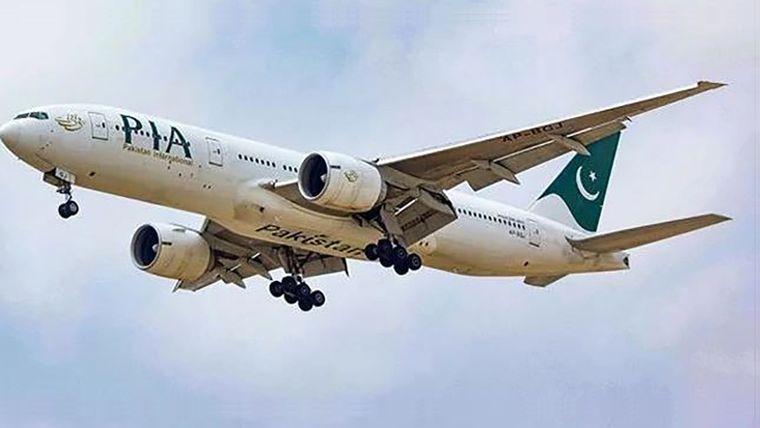 «Ύποπτα» διπλώματα για το 1/3 των πιλότων της Pakistan International Airlines