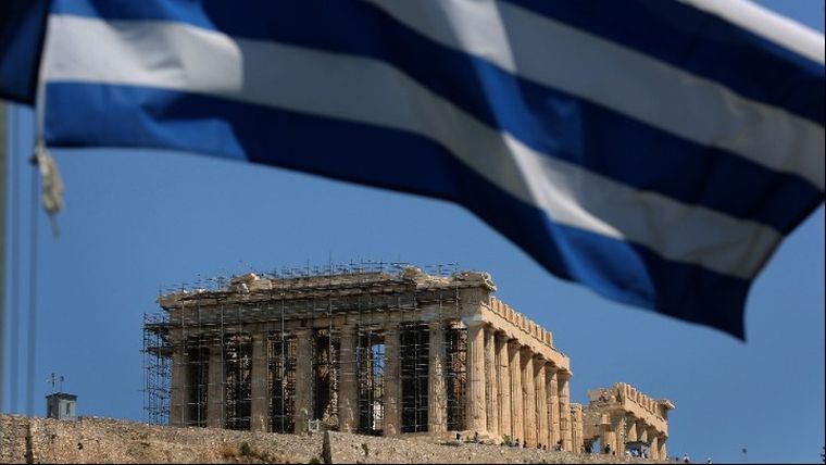 Bloomberg: Η επιτυχής διαχείριση του κορονοϊού από την ελληνική κυβέρνηση ανταμείβεται