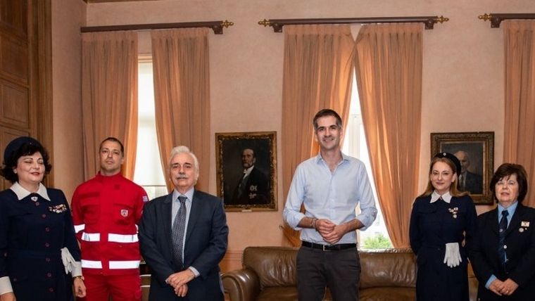 Δήμος Αθηναίων και Ελληνικός Ερυθρός Σταυρός ενώνουν δυνάμεις για δράσεις ανθρωπιάς