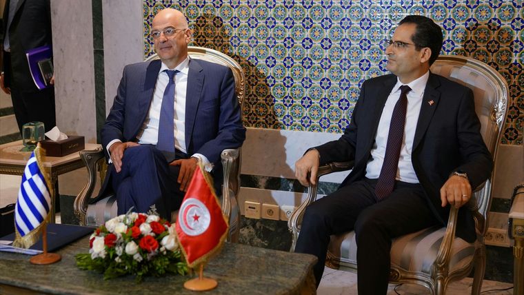 Συναντήσεις Δένδια με την πολιτειακή και πολιτική ηγεσία της Τυνησίας