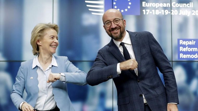 ΕΕ: Για πρώτη φορά οι 27 συνδέουν τη χορήγηση βοήθειας με το κράτος δικαίου
