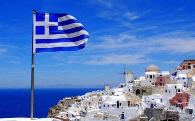Ο ελληνικός τουρισμός προχωράει μπροστά και ανοίγει με ασφάλεια