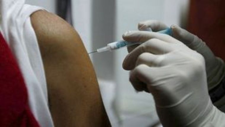 Εμβολιασμοί-ρεκόρ κατά της γρίπης τη διετία 2020-2021