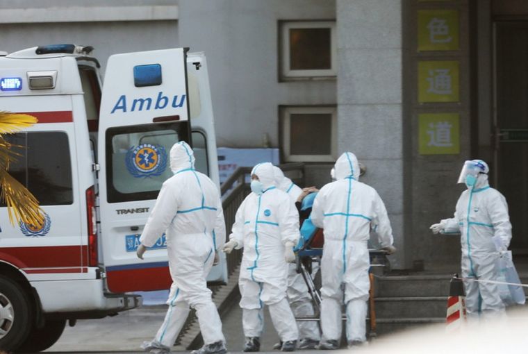 Κορονοϊός: Τρεις ακόμα θάνατοι στα 293 τα κρούσματα