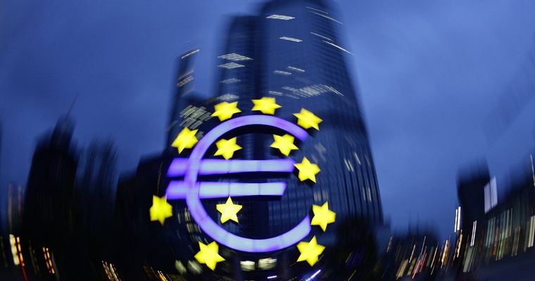 Συναγερμό για αποπληθωρισμό στην Ευρωζώνη χτυπά ξανά η ΕΚΤ