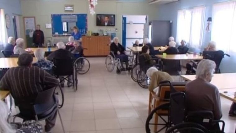 Σε καραντίνα γηροκομείο στο Μαρούσι με δεκαεννιά κρούσματα κορονοϊού