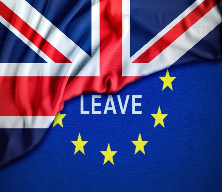 Brexit: Η ΕΕ ανοίγει τις εχθροπραξίες κατά του Ηνωμένου Βασιλείου