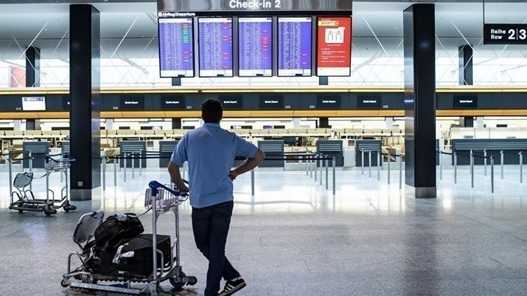 «Βουτιά» 68,9% στην επιβατική κίνηση στα αεροδρόμια της χώρας, λόγω κορονοϊού
