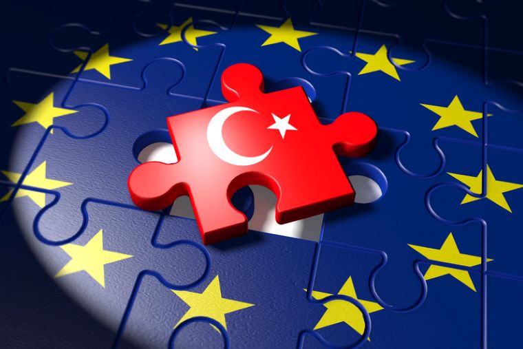 Κομισιόν: Προσδοκία της ΕΕ από την Τουρκία είναι η αποκλιμάκωση