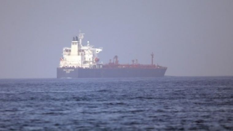 Ύποπτο για μεταφορά όπλων στην Λιβύη το τουρκικό πλοίο που επιχείρησαν να ελέγξουν οι γερμανικές ένοπλες δυνάμεις