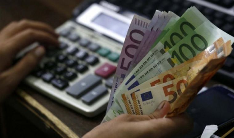 Επιστρεπτέα Προκαταβολή 4: Αυξάνεται στο 1,8 δισ. ευρώ το ποσό που θα δοθεί στους δικαιούχους