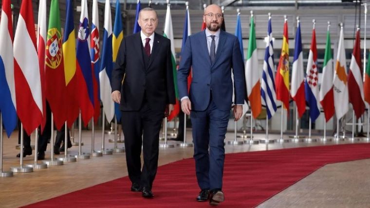 Ερντογάν: «Η Τουρκία ελπίζει να ανοίξει «μια νέα σελίδα» με την ΕΕ»