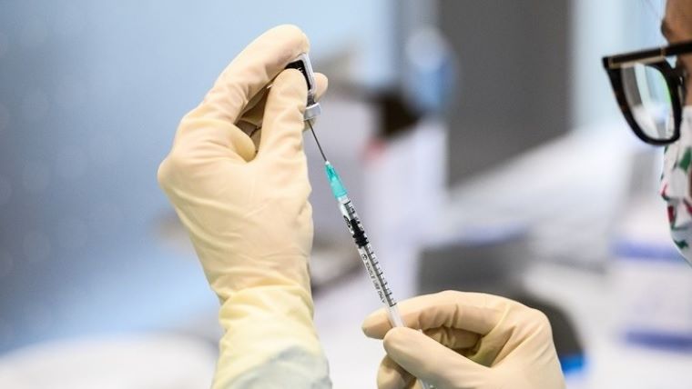 Οδηγίες για τον εμβολιασμό έναντι του SARS-CoV-2 σε άτομα με υποκείμενα νοσήματα