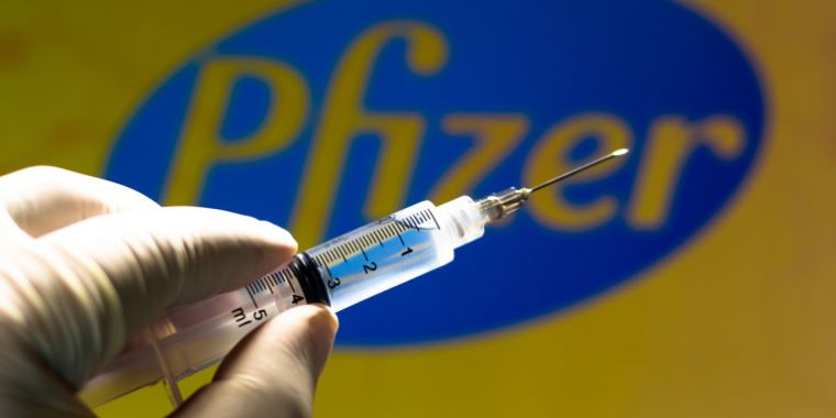 Η Σουηδία σταματά τις πληρωμές στην Pfizer για τα εμβόλια – Χρέωναν έξι δόσεις αντί για πέντε
