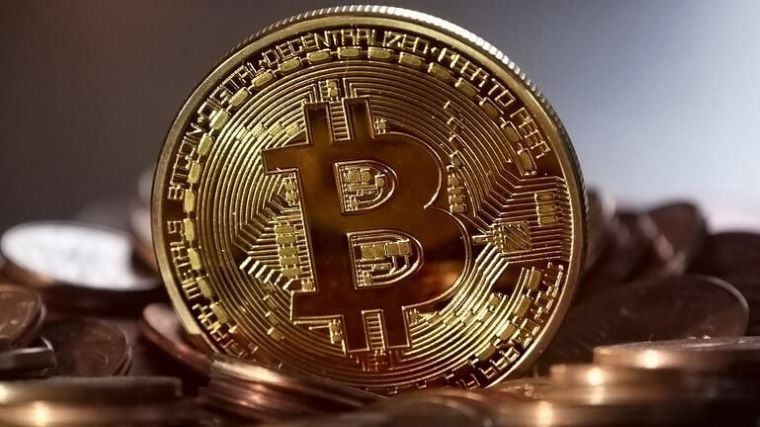 Βρετανία: Διακόσια εκατ. λίρες σε bitcoins πετάχτηκαν κατά λάθος – Προσφέρεται τεράστια αμοιβή για να βρεθούν