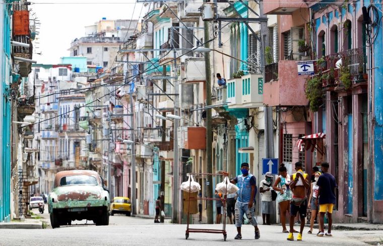 Κούβα – Covid-19: Κλείνουν τα σχολεία, απαγορεύεται η νυχτερινή κυκλοφορία στην Αβάνα