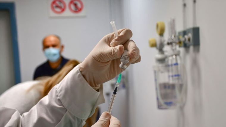 Αναβάλλονται οι σημερινοί εμβολιασμοί στην Αττική, λόγω της κακοκαιρίας