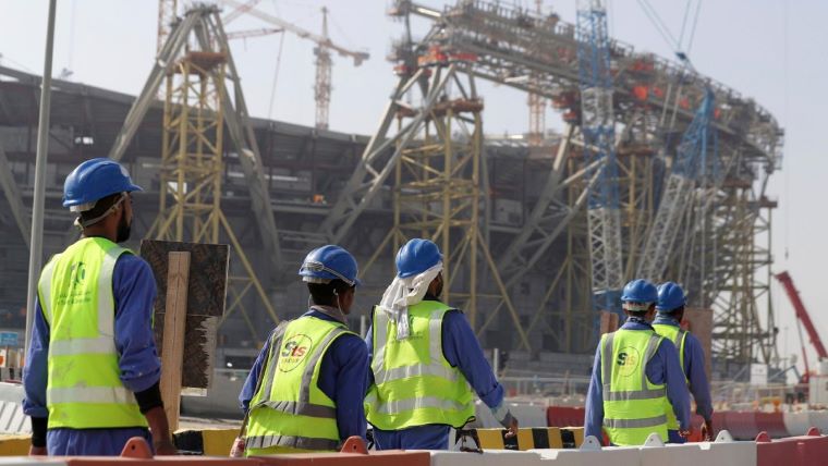 Στοιχεία σοκ από τον «Guardian» για το Μουντιάλ: Πάνω από 6.500 νεκροί μετανάστες στα εργοτάξια του Κατάρ