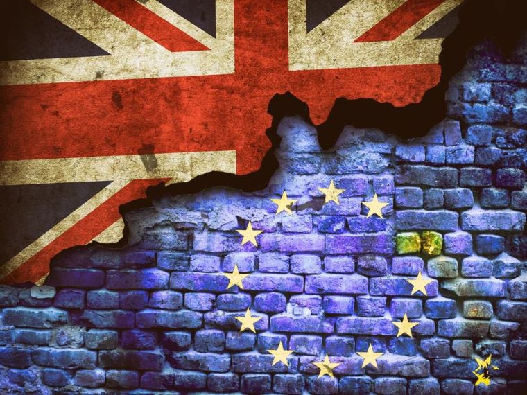Brexit: Το 1/5 των μικρών εξαγωγικών επιχειρήσεων σταμάτησαν, προσωρινά, τις πωλήσεις προς την ΕΕ