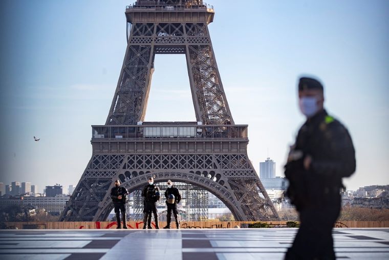 Για τρίτη φορά σε πανεθνικό lockdown η Γαλλία