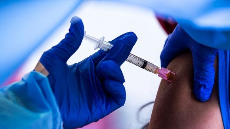Σήμερα ανοίγουν τα ραντεβού για εμβολιασμό κατά της Covid-19 για την ομάδα 30-39 ετών