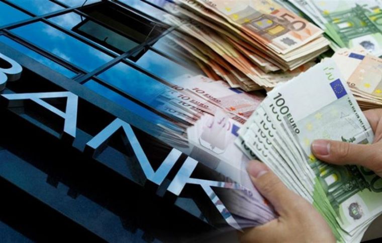 Alpha Bank: Οι λόγοι για τους οποίους αυξάνονται οι τραπεζικές καταθέσεις
