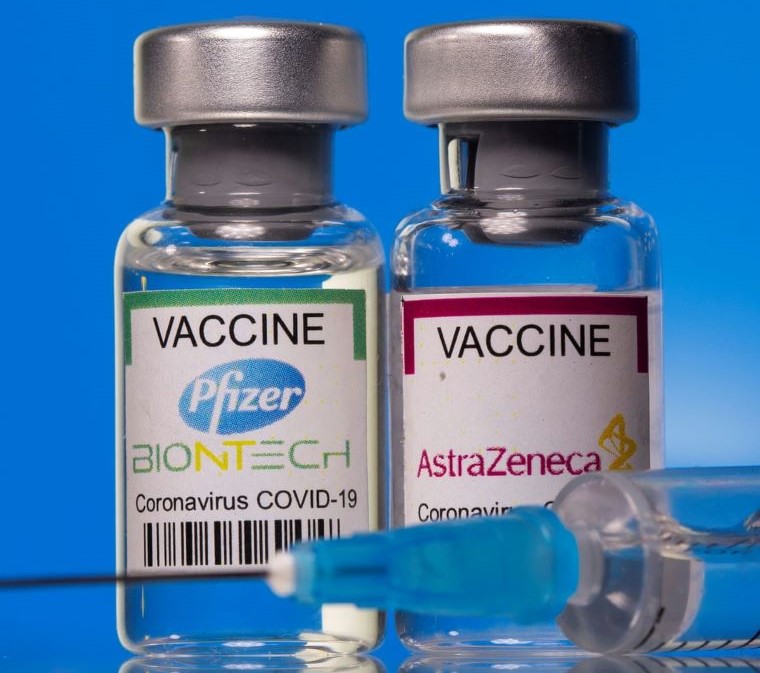 ΕΚΠΑ: Συνδυασμός διαφορετικών εμβολίων COVID μπορεί να επάγει ισχυρή ανοσιακή απάντηση
