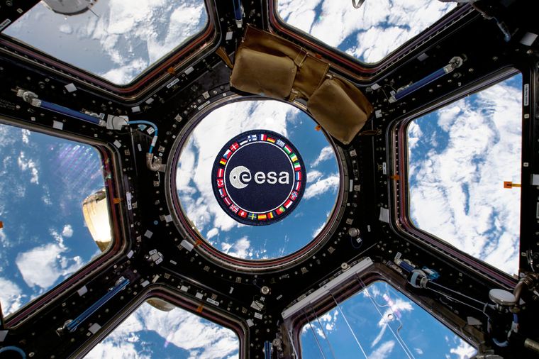 22.000 αιτήσεις για αστροναύτες δέχθηκε o ESA