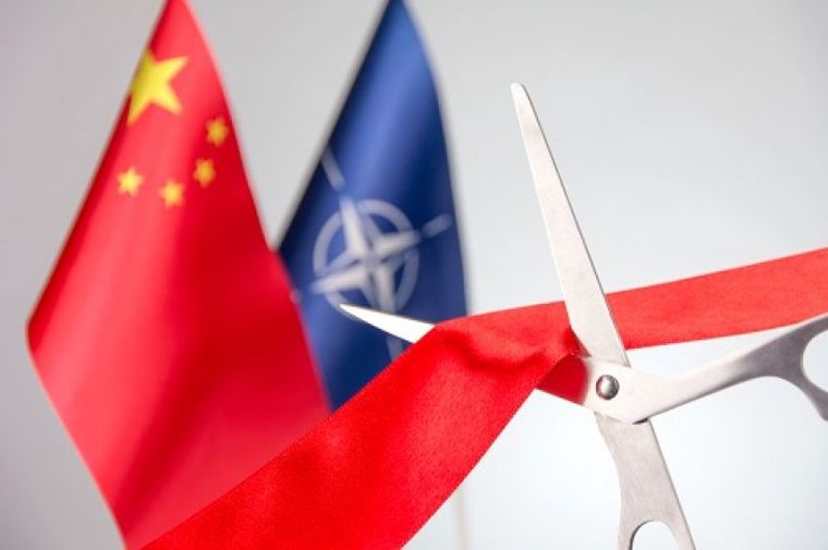 Γ. Στόλτενμπεργκ: Προτρέπει το ΝΑΤΟ να εναντιωθεί στην Κίνα