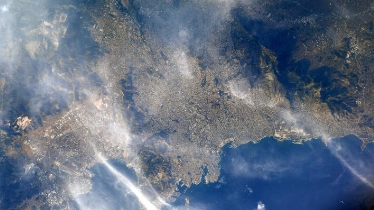 Φωτογραφία της Αθήνας από το Διεθνή Διαστημικό Σταθμό τράβηξε Αμερικανός αστροναύτης