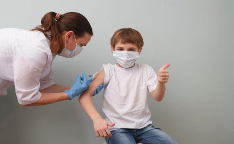 Την Παρασκευή ανοίγει η πλατφόρμα για τον εμβολιασμό παιδιών 12-15 ετών