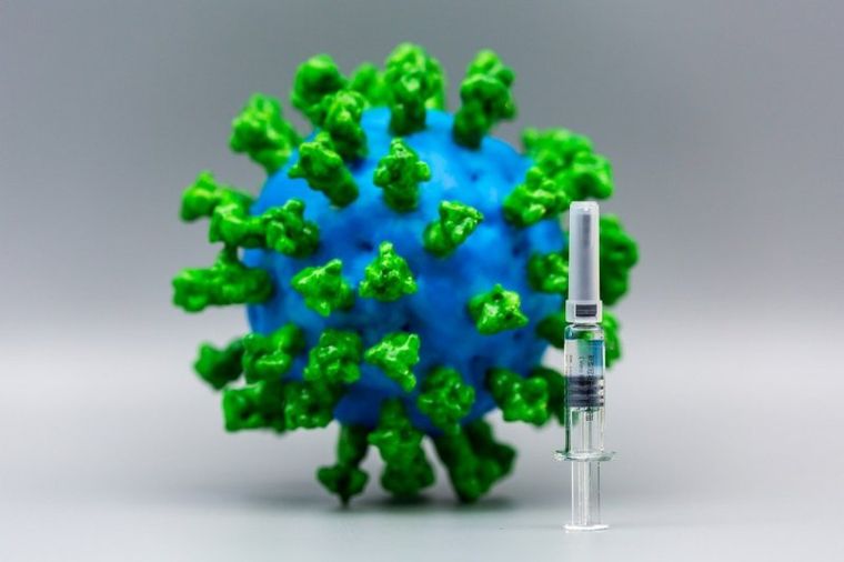 COVID-19: Η προστασία που παρέχουν τα εμβόλια μειώνεται εντός εξαμήνου