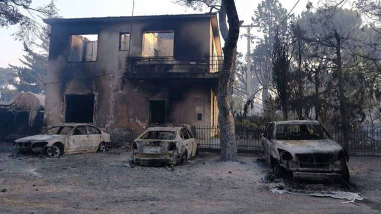 ΔΕΗ: Διαγραφή οφειλών όσων έχουν υποστεί ολική καταστροφή περιουσίας από τις πυρκαγιές