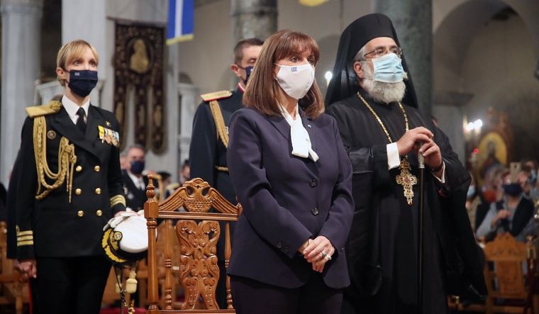 Παρουσία των Προέδρων της Δημοκρατίας Ελλάδας και Κύπρου , τελέστηκε η δοξολογία στο ναό του Αγίου Δημητρίου
