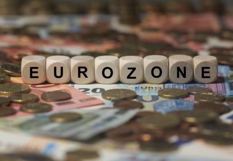 Ισχυρή ανάκαμψη στην ευρωζώνη το 2022