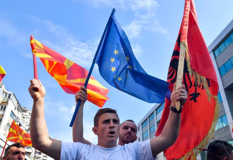 ΕΕ: Δεν υπήρξε συμφωνία με Β. Μακεδονία και Αλβανία