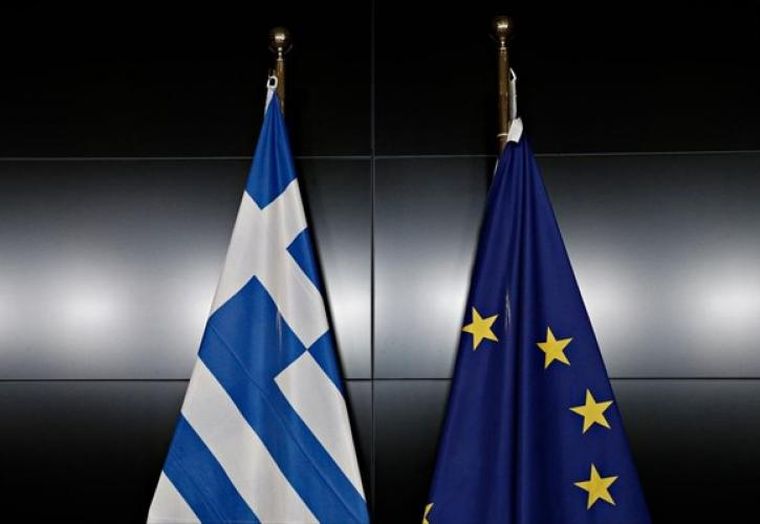 Το Eurogroup Θα εξετάσει την εκταμίευση 767 εκατ. ευρώ για την ελάφρυνση του ελληνικού χρέους