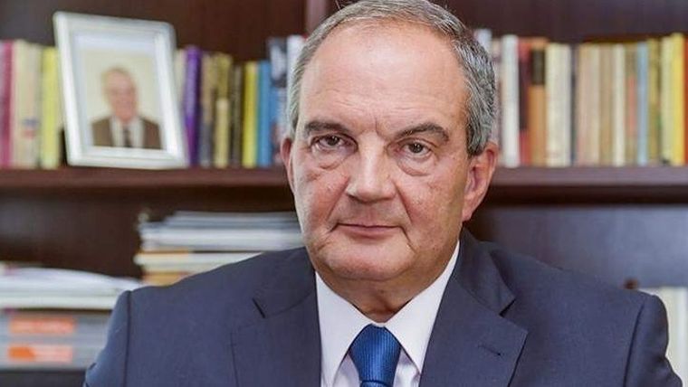 Θετικός στον κορονοϊό ο πρώην πρωθυπουργός Κ. Καραμανλής