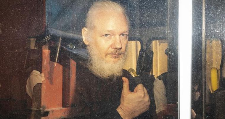 Ο ιδρυτής του WikiLeaks Ασάνζ θα μπορέσει να αμφισβητήσει ενώπιον του Ανώτατου Δικαστηρίου την έκδοσή του στις ΗΠΑ