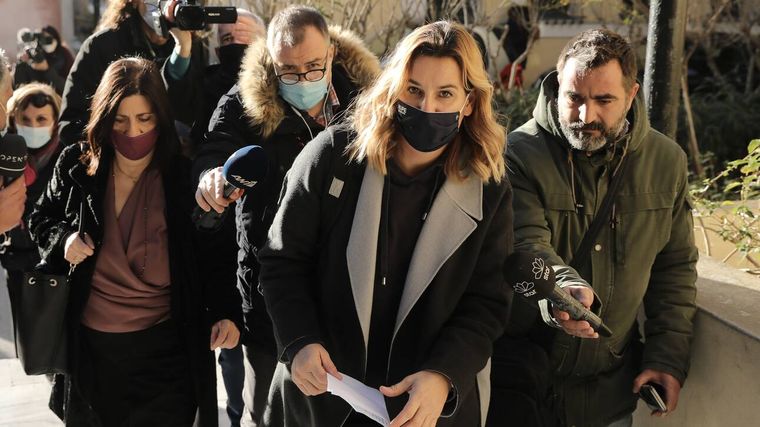 Ξεκινά η πρώτη δίκη του ελληνικού #metoo – Μάρτυρας η Σοφία Μπεκατώρου