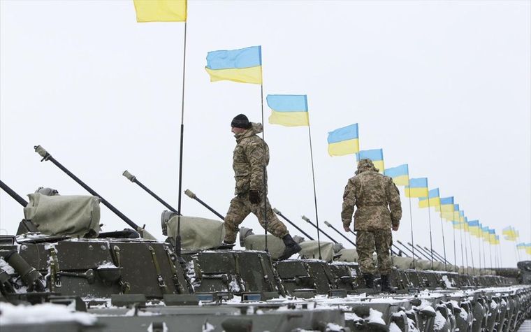 Η Ουκρανία επιστρατεύει εφέδρους ηλικίας 18-60 ετών