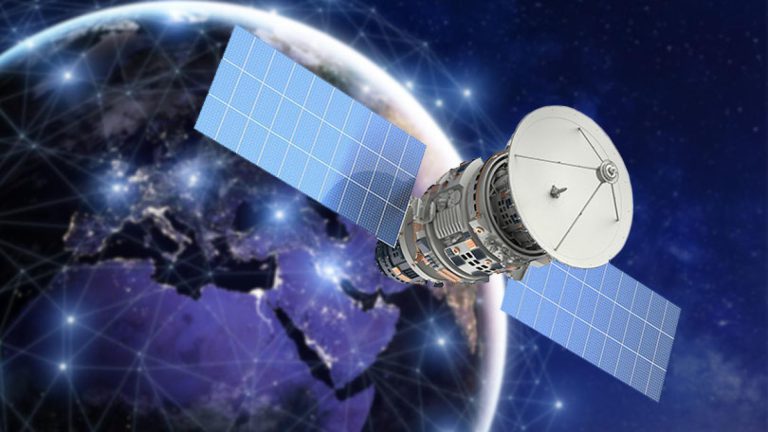 H Ευρωπαϊκή Επιτροπή προτείνει σχέδιο για δορυφορικό σύστημα συνδεσιμότητας που θα επιτρέπει πρόσβαση υψηλής ταχύτητας στο διαδίκτυο