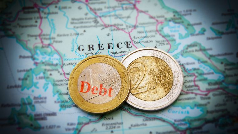 Fitch: Το δημόσιο χρέος της Ελλάδας αυξήθηκε σημαντικά λόγω της πανδημίας