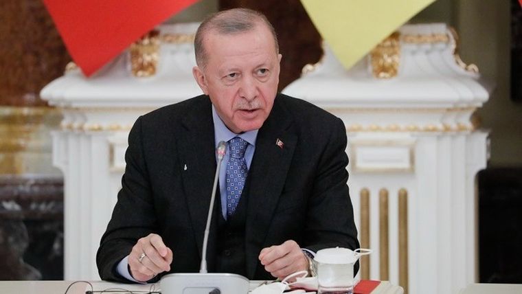 Ερντογάν: Η Τουρκία δεν μπορεί να εγκαταλείψει τις σχέσεις της με τη Ρωσία ή με την Ουκρανία