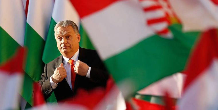 Οι Ούγγροι καλούνται να αποφασίσουν αν θα παραμείνει ο Ορμπάν στη πρωθυπουργία