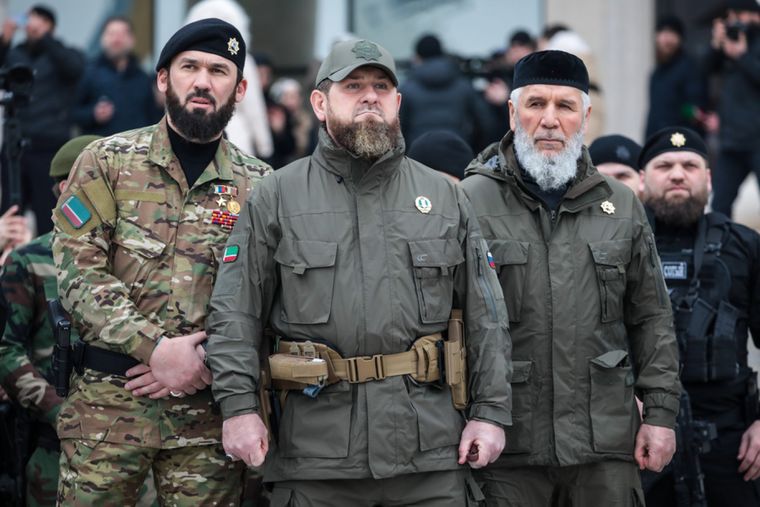 Ο ηγέτης της Τσετσενίας Ραμζάν Καντίροφ επιμένει πως ο ρωσικός στρατός «θα πάρει» το Κίεβο