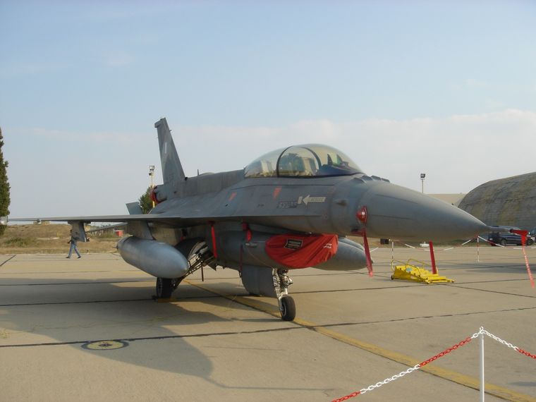 Η Ουάσινγκτον εγκρίνει την πώληση 8 μαχητικών F-16 στη Βουλγαρία