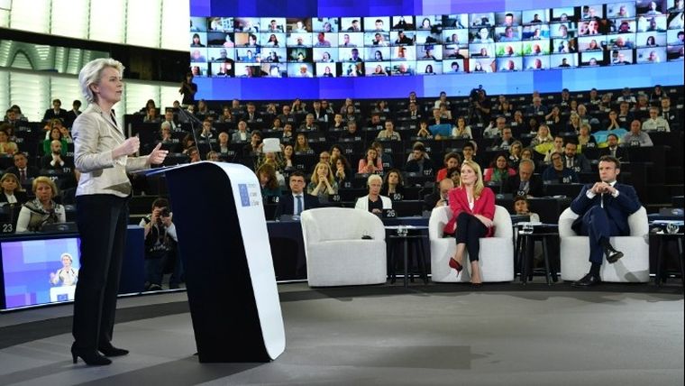 Ούρσουλα φον ντερ Λάιεν: Η ομοφωνία ανάμεσα στα κράτη-μέλη δεν έχει πια νόημα