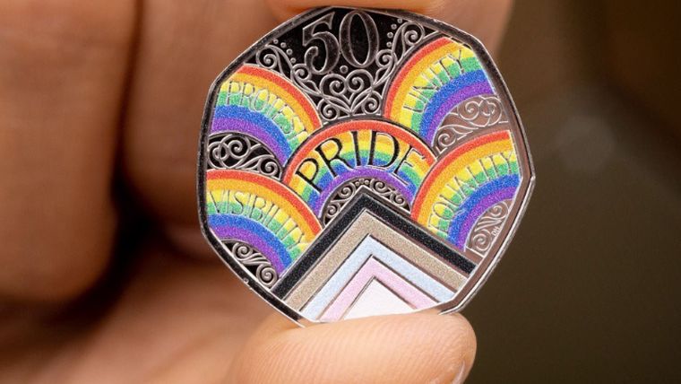 Κέρμα από το βρετανικό Νομισματοκοπείο για τα 50 χρόνια του Pride UK