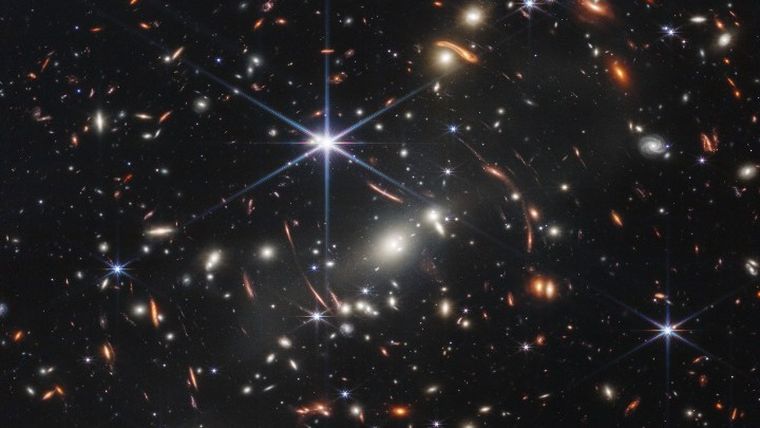 Το τηλεσκόπιο James Webb ενδέχεται να ανακάλυψε τον πιο μακρινό γαλαξία στα χρονικά